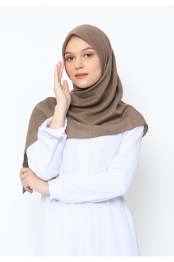 Hijab Segi Empat Voal Irania Coffe